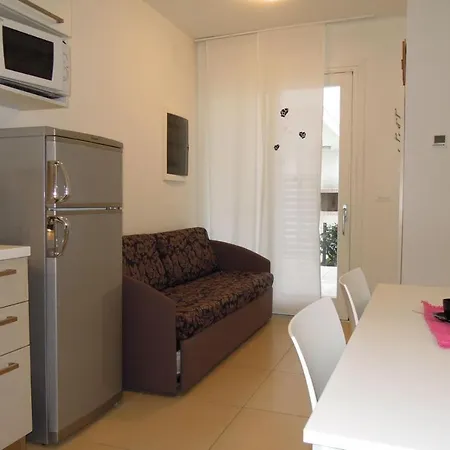 Appartement Great One Bedroom Close To The Sea