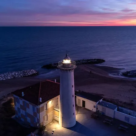 Great One Bedroom Close To The Sea Appartement *