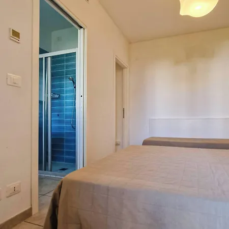 Daire Relax By The Pool In Modern Flat