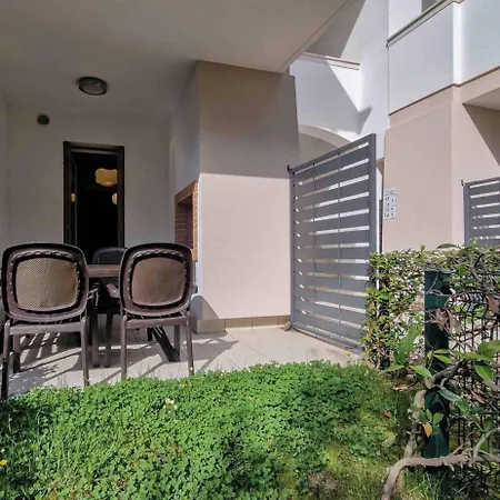 Relax By The Pool In Modern Flat * Bibione